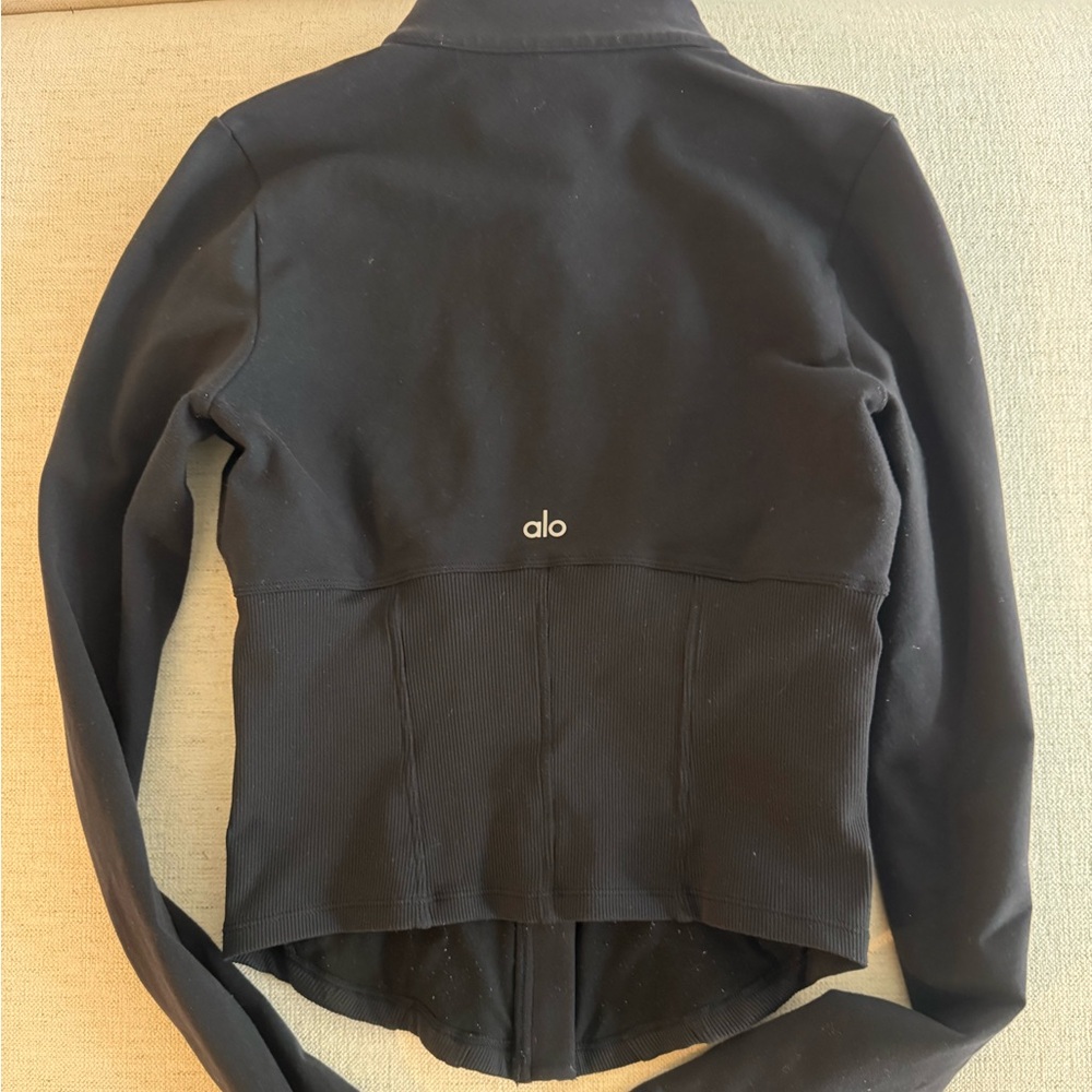 ALO Yoga Black High-Collar Jacket